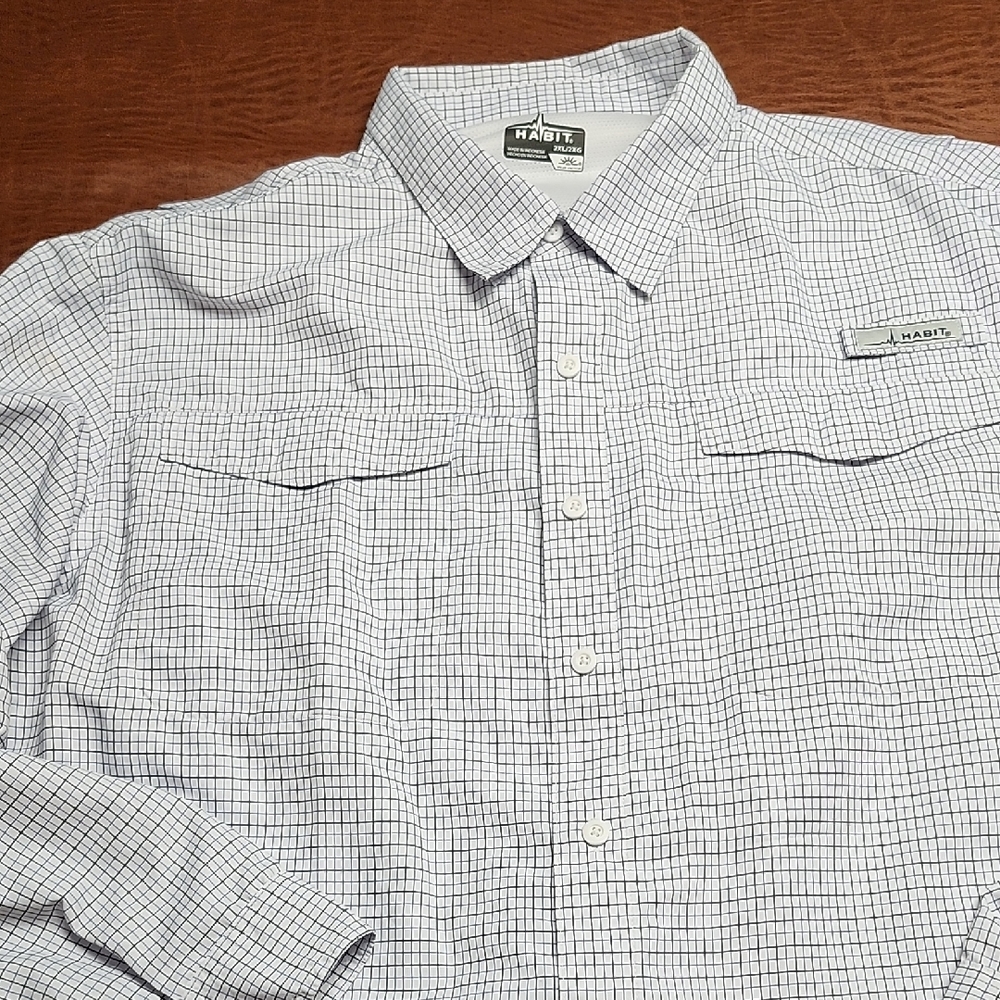 Men’s White Check Performance Button-Up Shirt